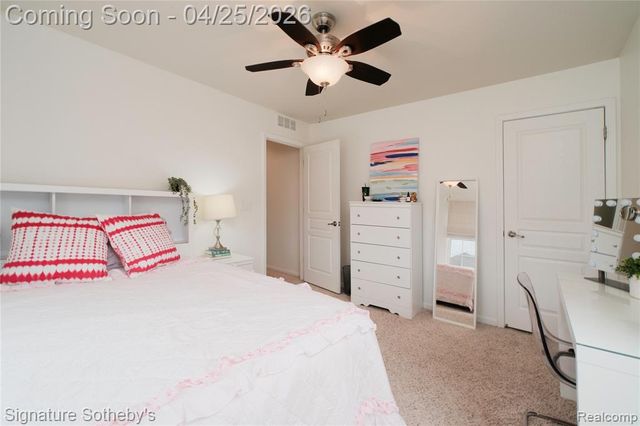 24636 Padstone Drive, South Lyon, MI 48178