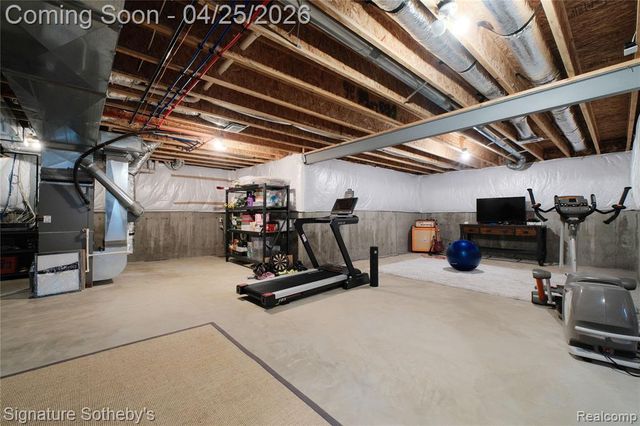 24636 Padstone Drive, South Lyon, MI 48178