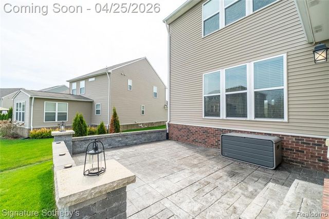 24636 Padstone Drive, South Lyon, MI 48178
