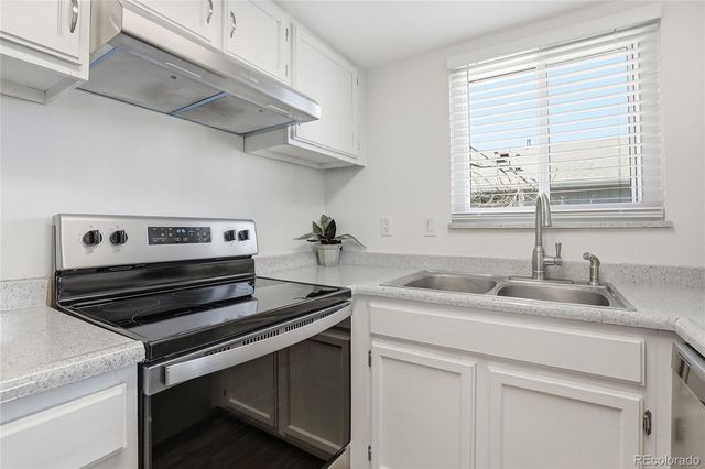 9901 E Evans Avenue 14D, Denver, CO 80247