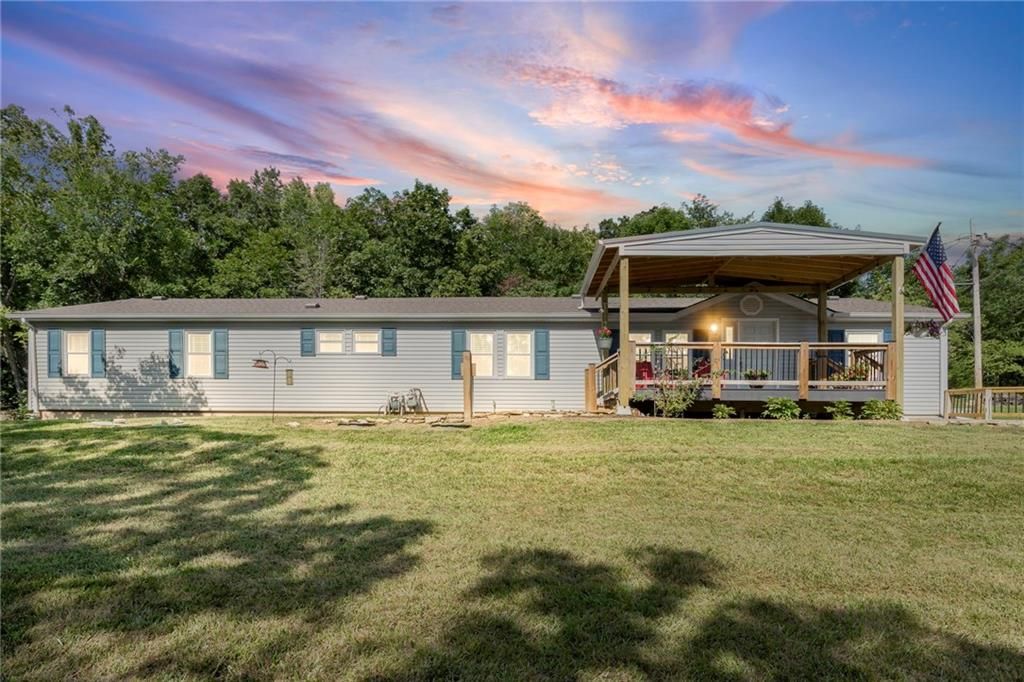 6804 Woodend Avenue, Kansas City, KS 66106