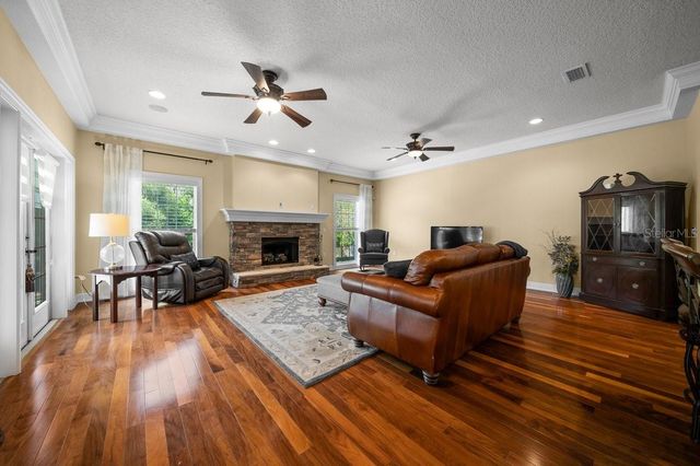 1251 MAGNOLIA FARMS COURT, Eustis, FL 32726
