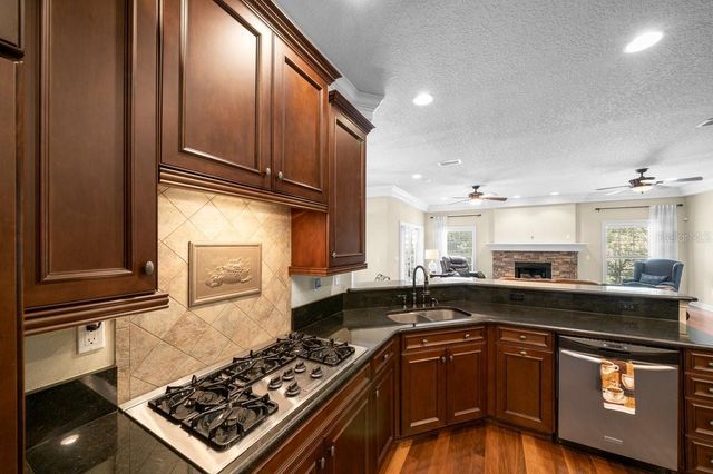 1251 MAGNOLIA FARMS COURT, Eustis, FL 32726