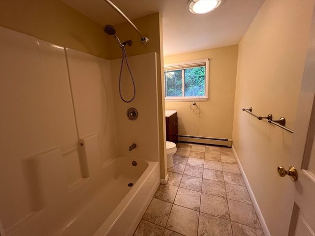15 Oak Road, Waltham, MA 02451