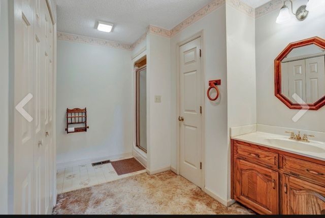 735 Railroad Bed Pike, Summertown, TN 38483