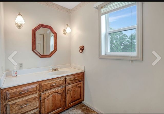 735 Railroad Bed Pike, Summertown, TN 38483