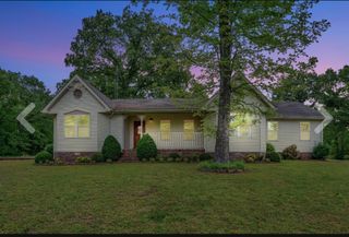 735 Railroad Bed Pike, Summertown, TN 38483