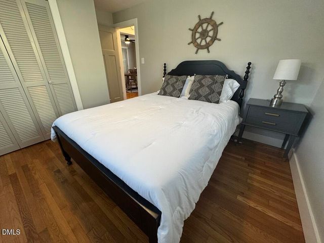 310 Crest Drive, Chapel Hill, NC 27516