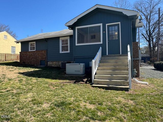 310 Crest Drive, Chapel Hill, NC 27516