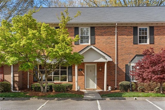 3118 Burke Mill Court, Winston-salem, NC 27103