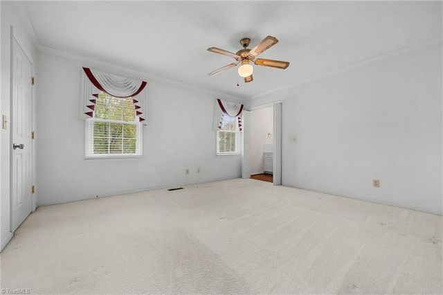 3118 Burke Mill Court, Winston-salem, NC 27103