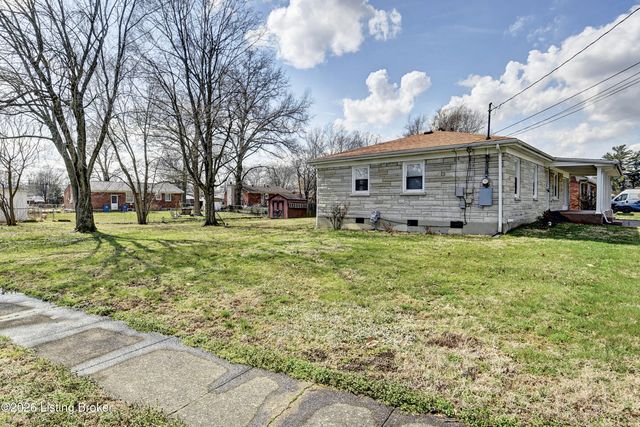 7102 Nanisinh Way, Louisville, KY 40258
