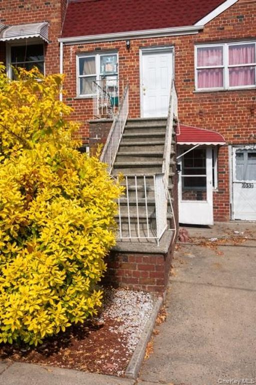 1057 E 221st Street, Bronx, NY 10469