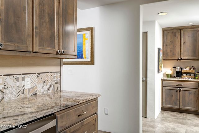 2644 E Via Corta Dei Fiori, Tucson, AZ 85718