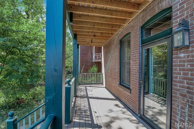 2926 Salena Street, St Louis, MO 63118