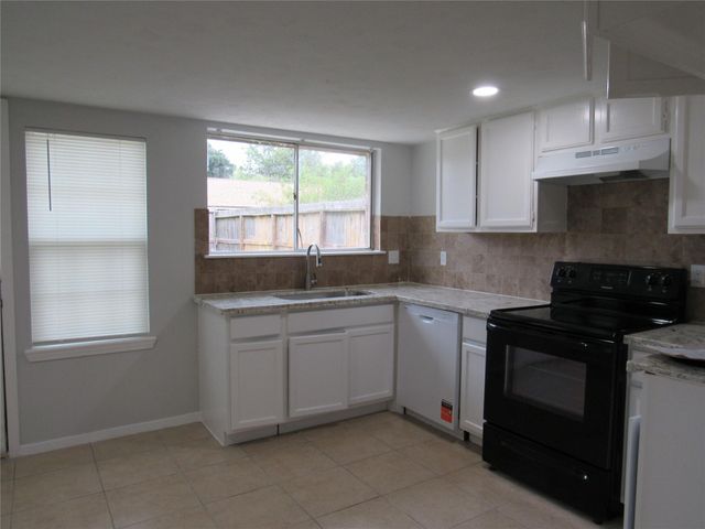 8619 Little River Road, Houston, TX 77064