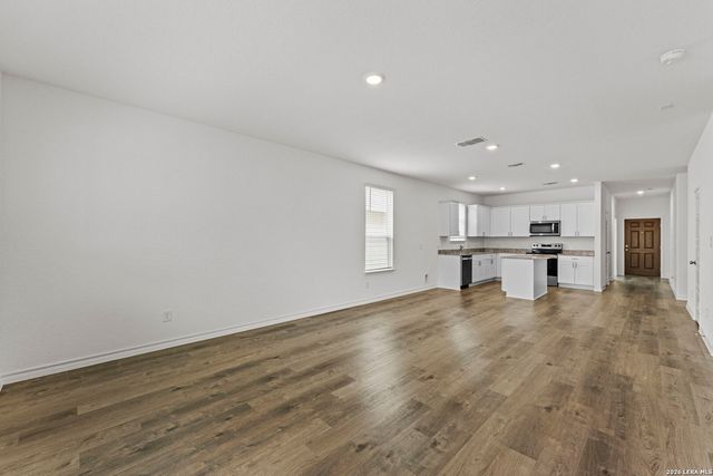 426 White Heron Way, Marion, TX 78124