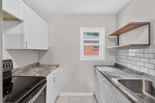 1121 Glendale Drive, East Point, GA 30344