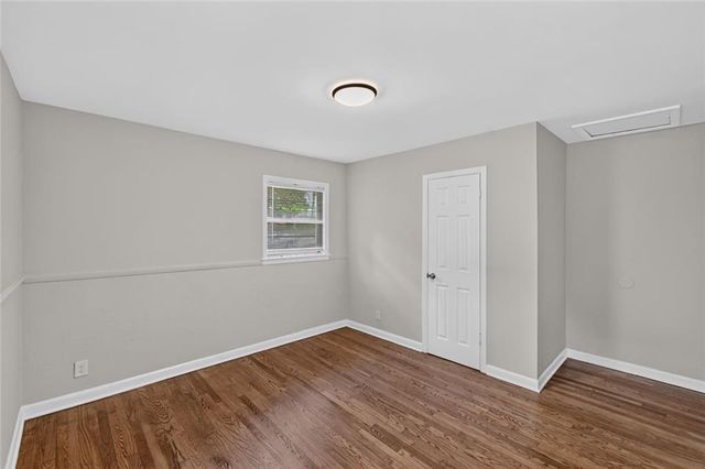 1121 Glendale Drive, East Point, GA 30344