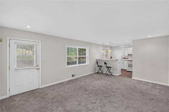 1121 Glendale Drive, East Point, GA 30344