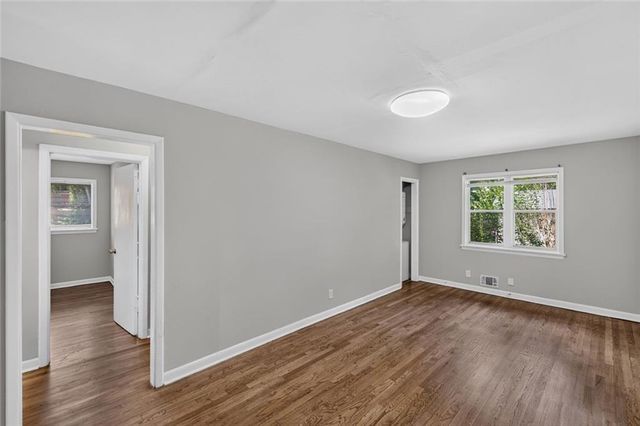 1121 Glendale Drive, East Point, GA 30344