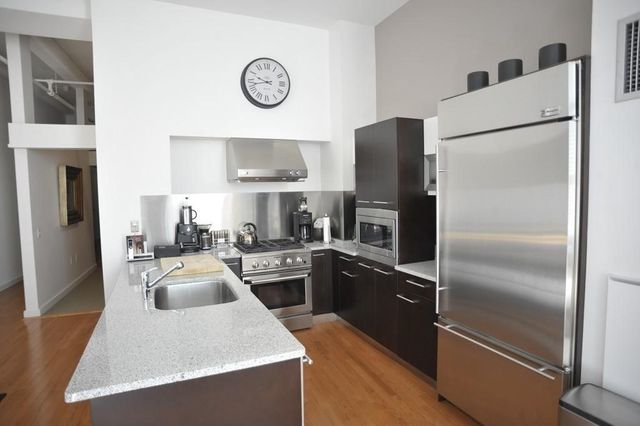 88 Kingston Street F2, Boston, MA 02111