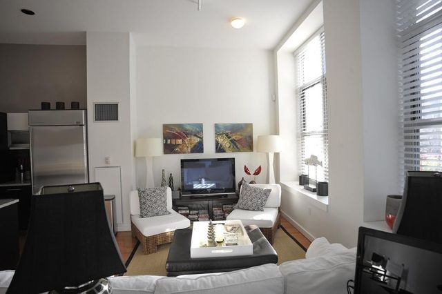 88 Kingston Street F2, Boston, MA 02111