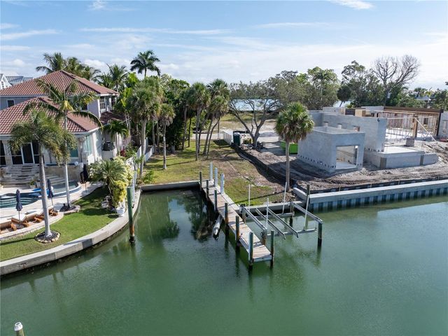 3821 FLAMINGO AVENUE, Sarasota, FL 34242