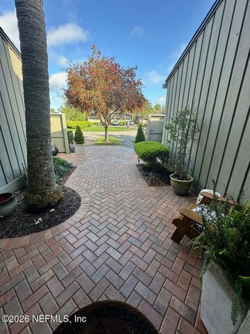 9897 SAWGRASS Drive E, Ponte Vedra Beach, FL 32082