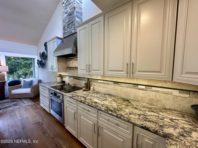 9897 SAWGRASS Drive E, Ponte Vedra Beach, FL 32082