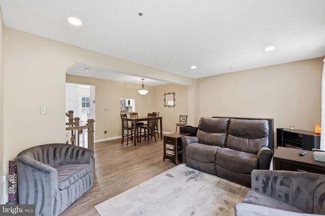 124 FOXCHASE DR, Glen Burnie, MD 21061