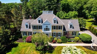4 Macintyre Drive, North Reading, MA 01864