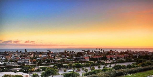 210 Lille Lane 208, Newport Beach, CA 92663