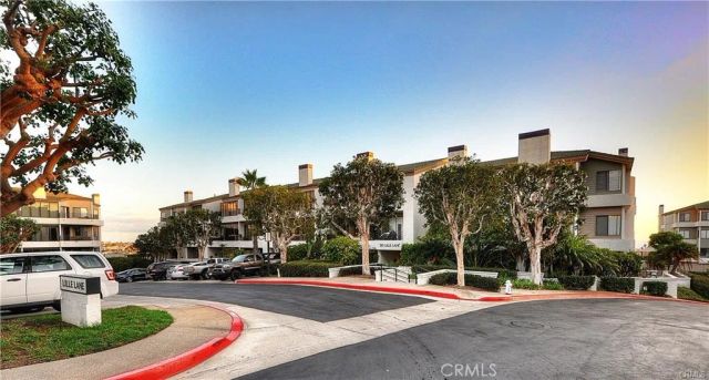 210 Lille Lane 208, Newport Beach, CA 92663
