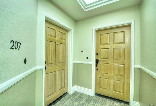 210 Lille Lane 208, Newport Beach, CA 92663