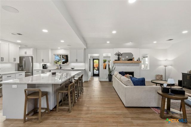 412 Marymont Dr, New Braunfels, TX 78130