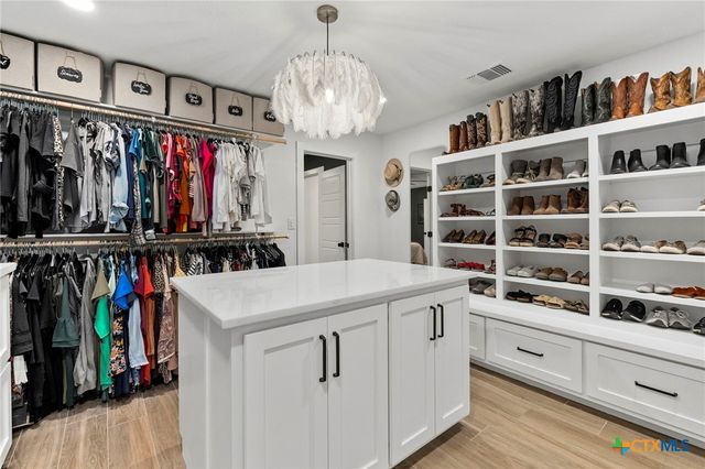 412 Marymont Dr, New Braunfels, TX 78130