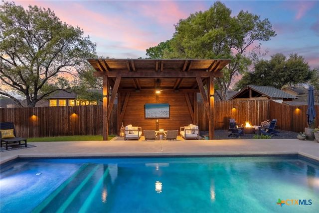 412 Marymont Dr, New Braunfels, TX 78130