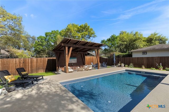 412 Marymont Dr, New Braunfels, TX 78130