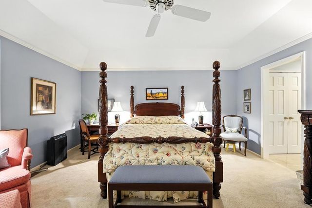 51 Coventry Court, Prairie Village, KS 66208