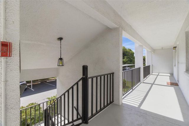 2060 MARILYN STREET 207, Clearwater, FL 33765