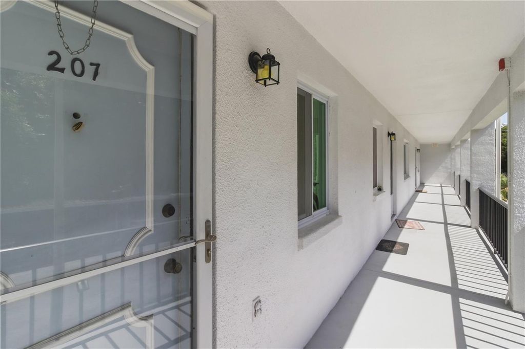 2060 MARILYN STREET 207, Clearwater, FL 33765