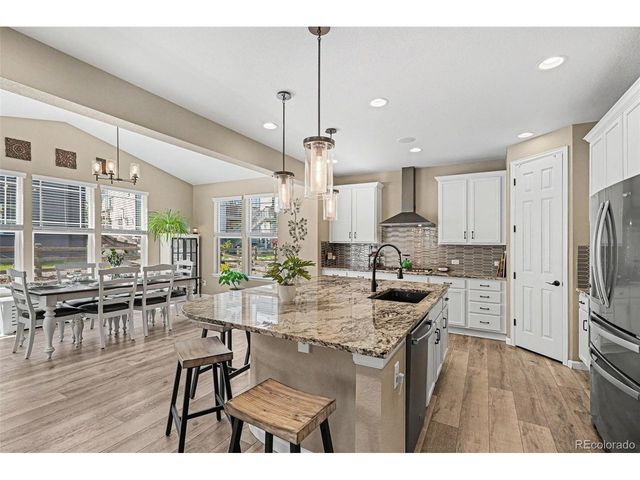 26712 E Hinsdale Pl, Aurora, CO 80016