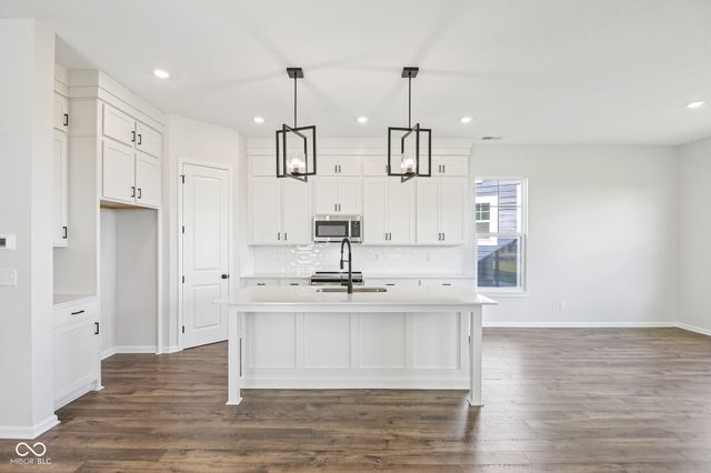 15799 Showdown Road, Noblesville, IN 46060