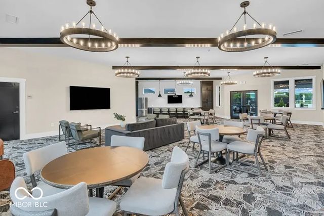 15799 Showdown Road, Noblesville, IN 46060