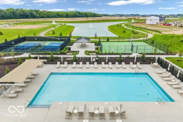 15799 Showdown Road, Noblesville, IN 46060