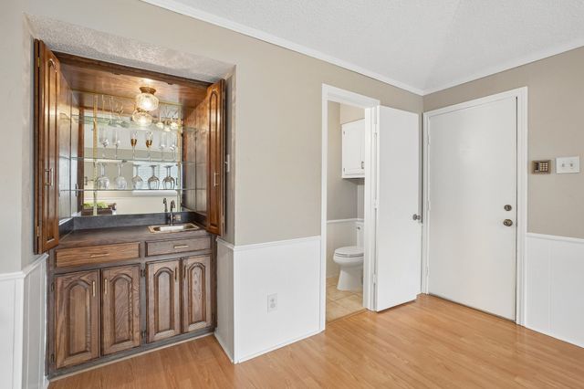 2330 Heatherwoods Way, Carrollton, TX 75007