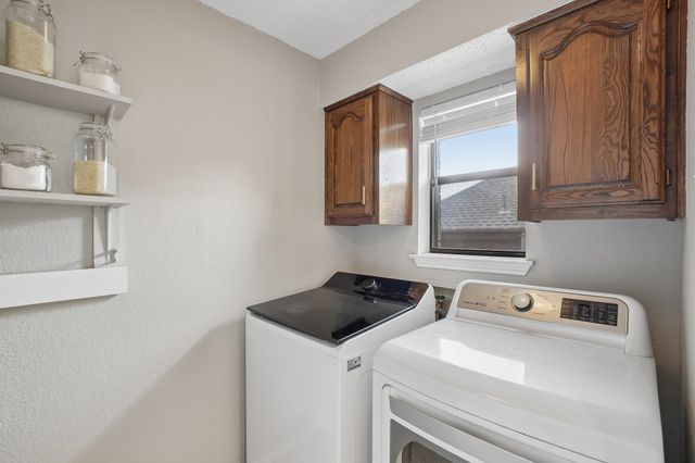 2330 Heatherwoods Way, Carrollton, TX 75007