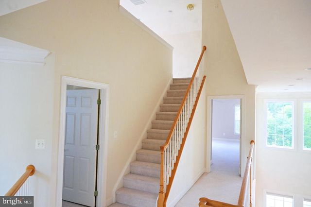 19871 NAPLES LAKES TER, Ashburn, VA 20147