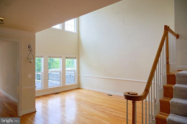 19871 NAPLES LAKES TER, Ashburn, VA 20147